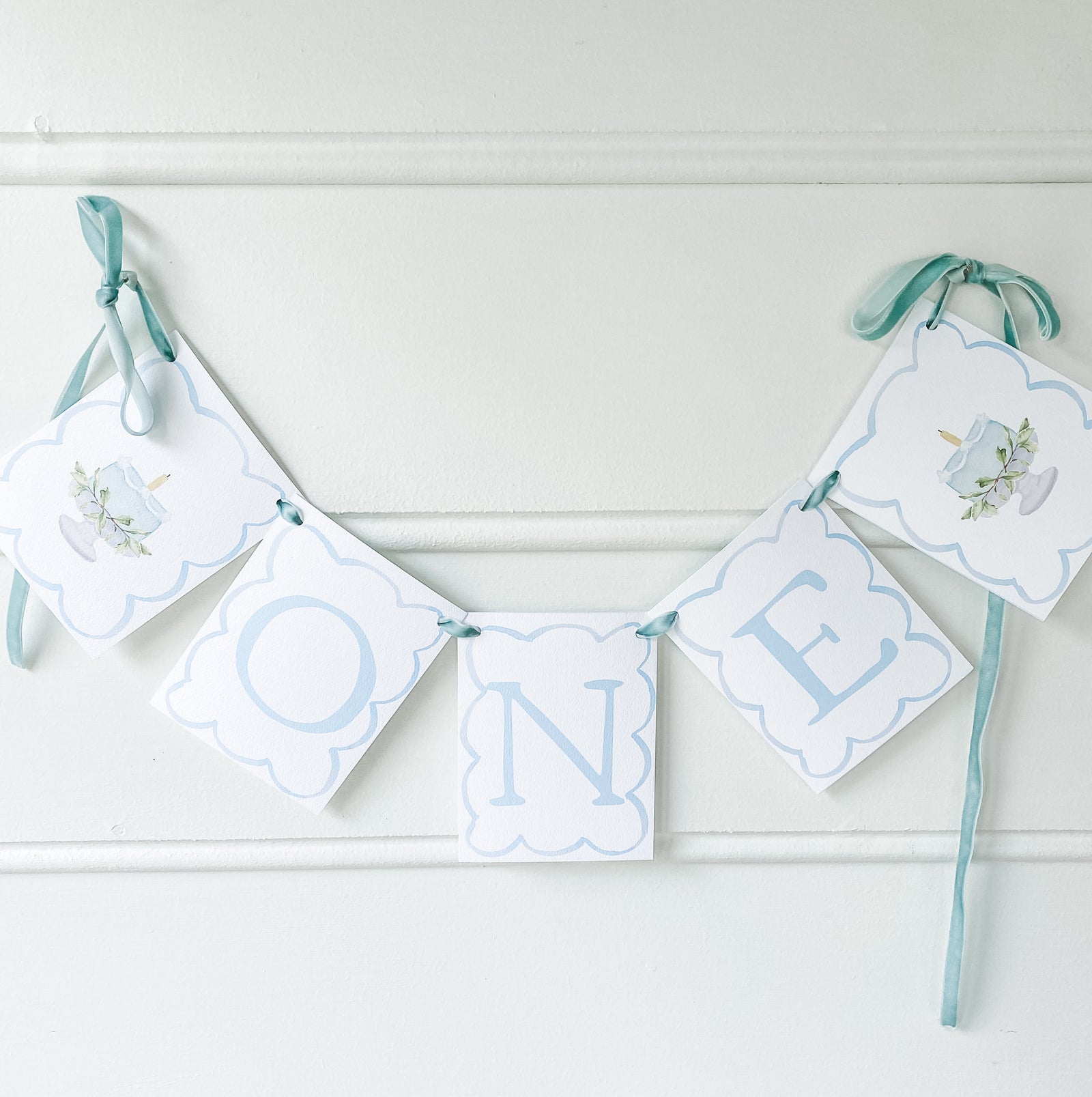 "ONE" Blue Scallop High Chair Banner